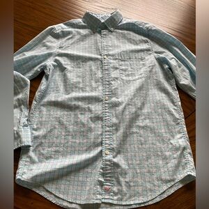 Men’s Vineyard Vines Button Down Shirt